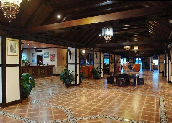 Hotel Wellness Marbella Hills Охен Екстер'єр фото
