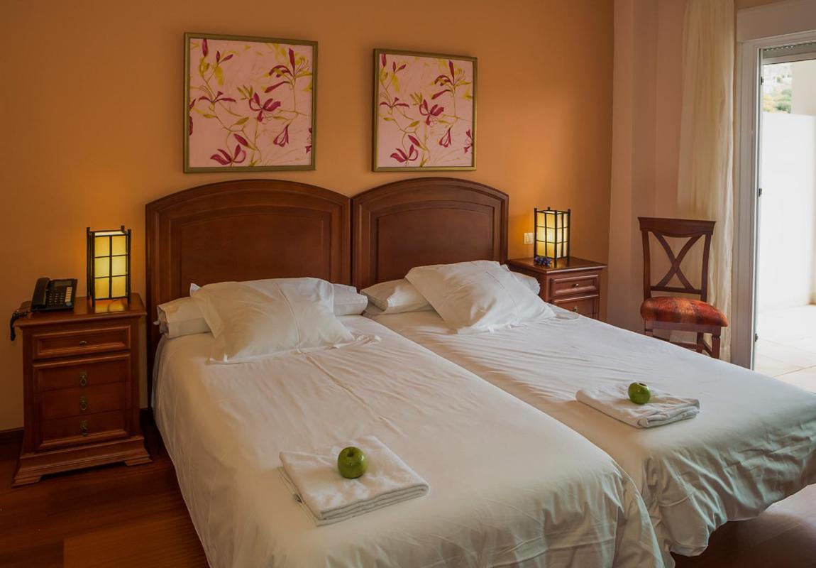 Hotel Wellness Marbella Hills Охен Екстер'єр фото